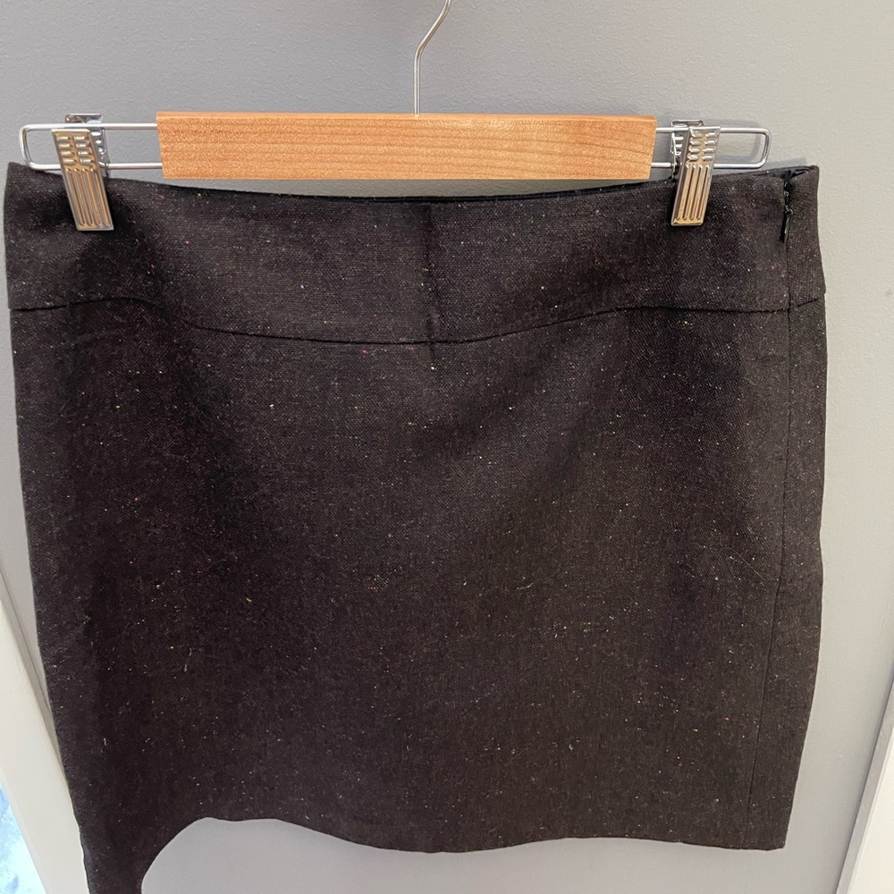 Ann Taylor - Black Wool Skirt - Size 6
